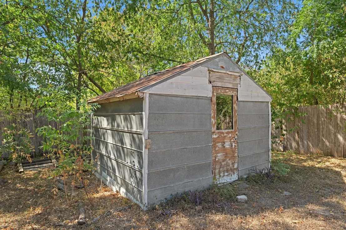 Photo of 511 W Odell ST
