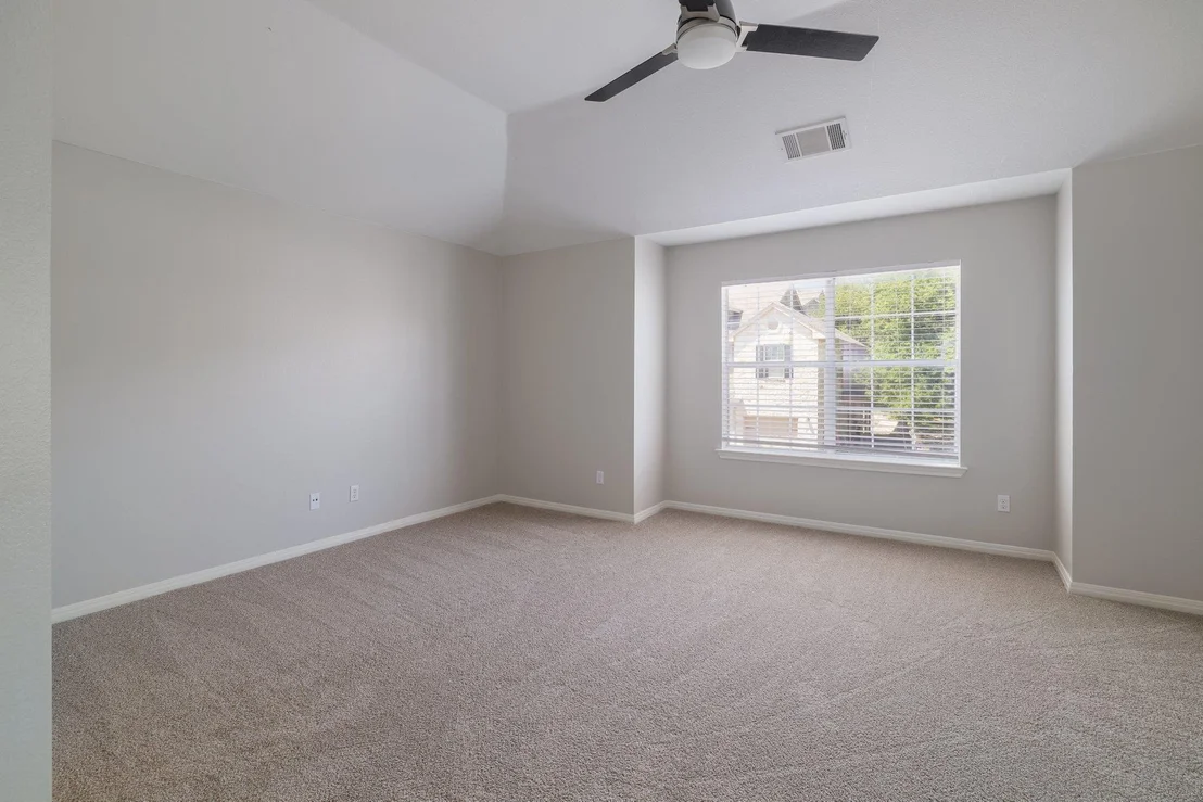 Photo of Unit 2102 at 700 Mandarin Flyway