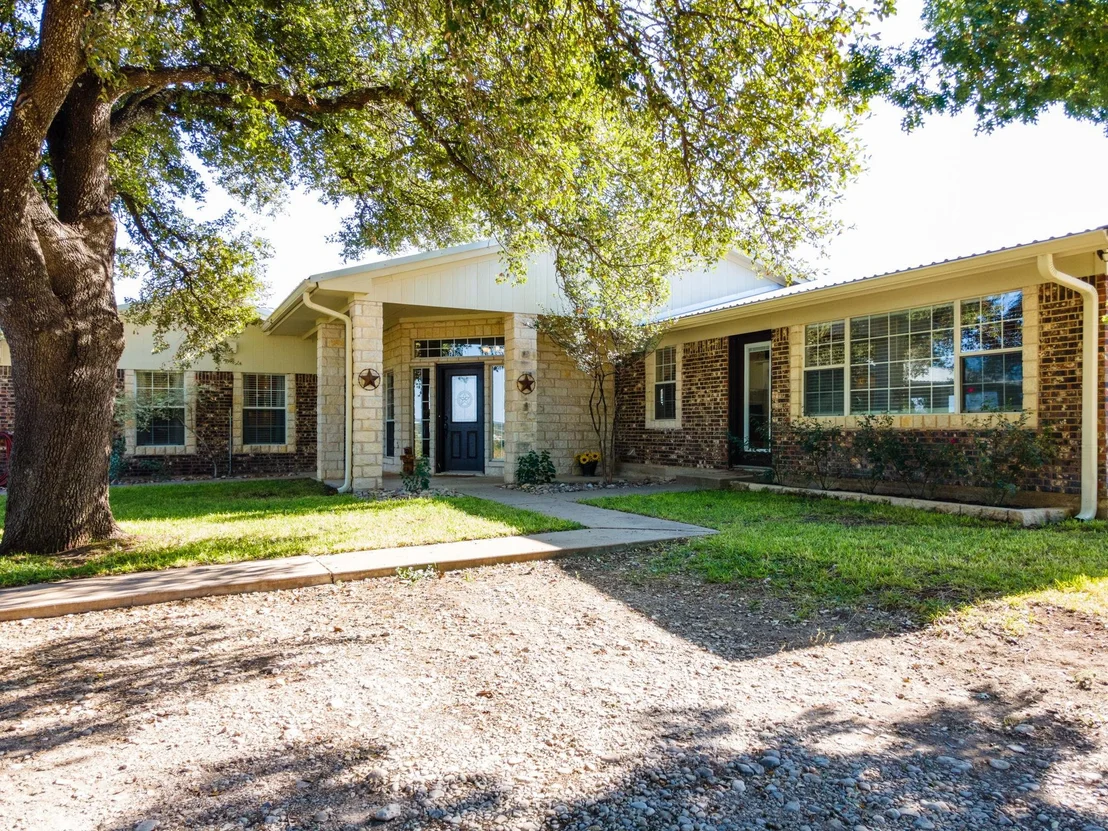 Photo of 207 County Road 4492
