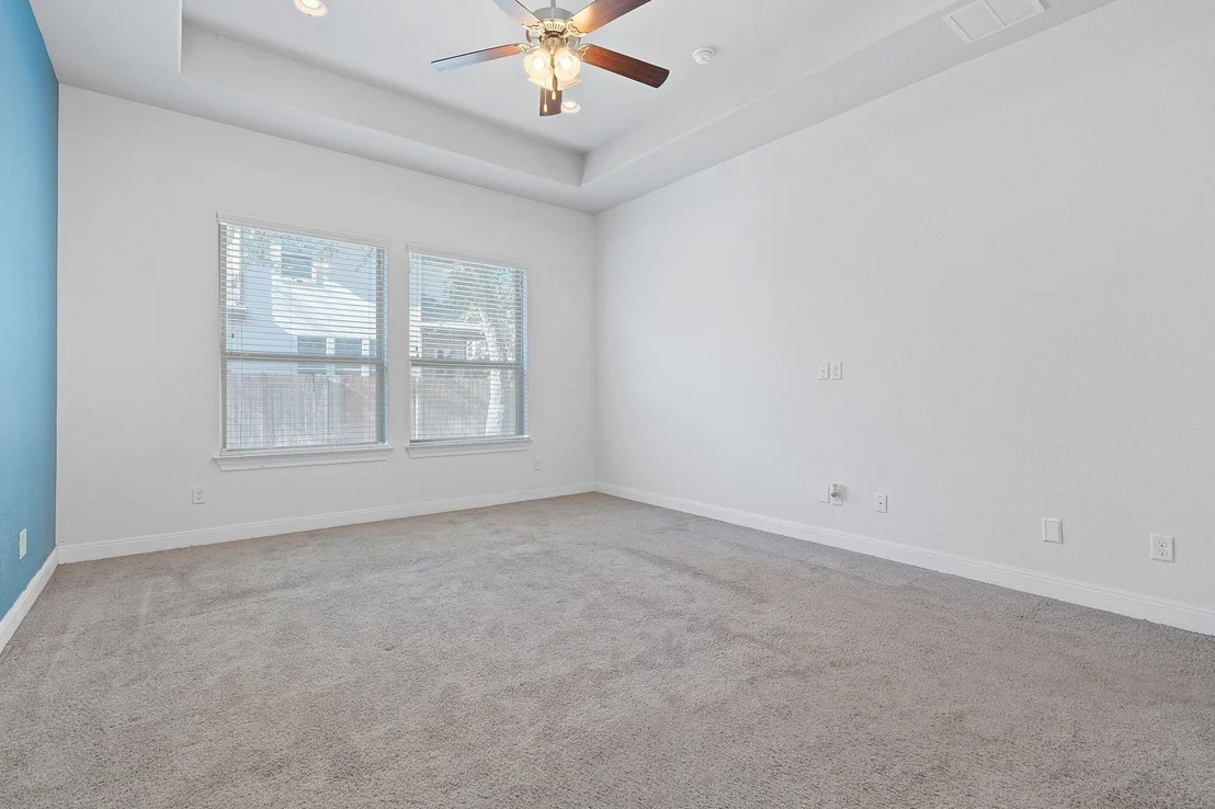 Photo of 903 Copper Lake RD
