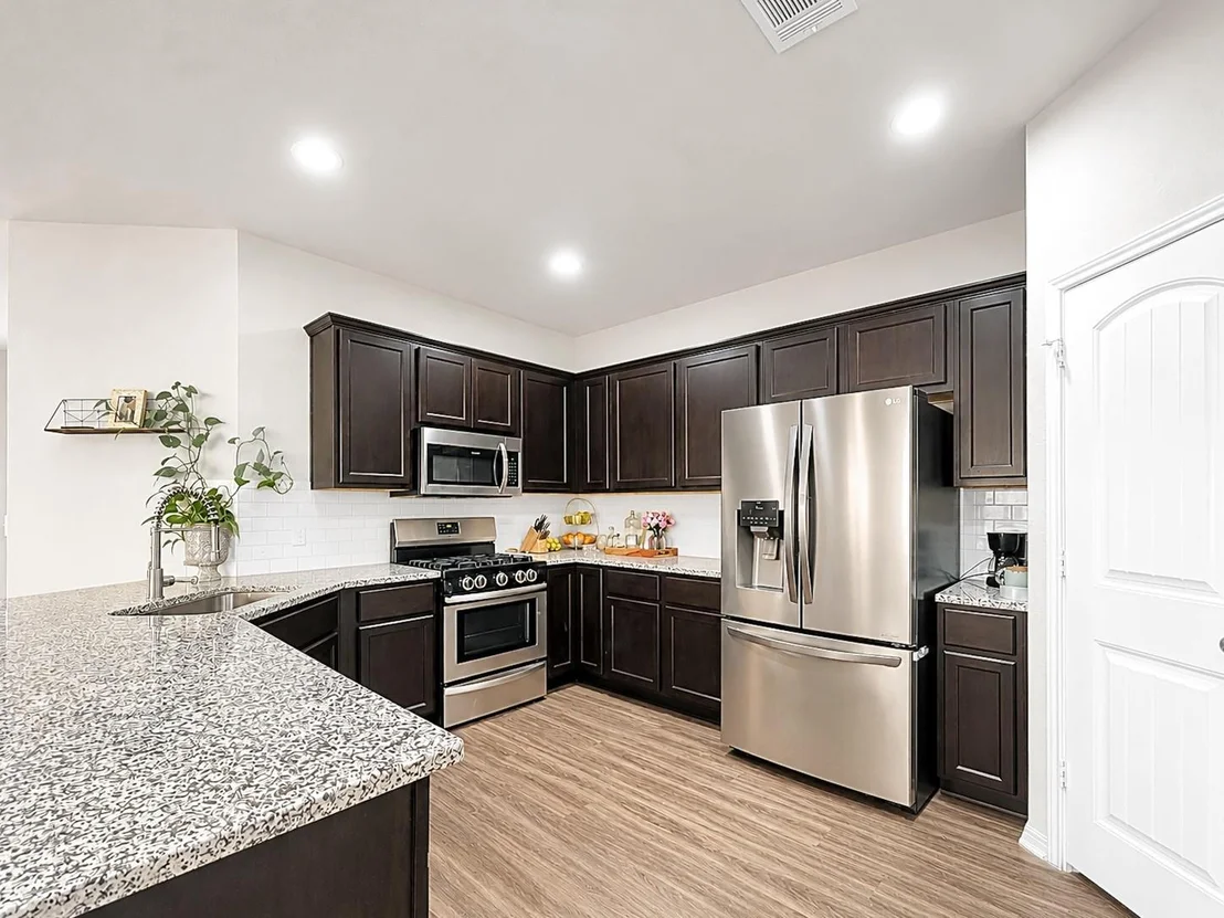 Photo of 108 Shiner LN