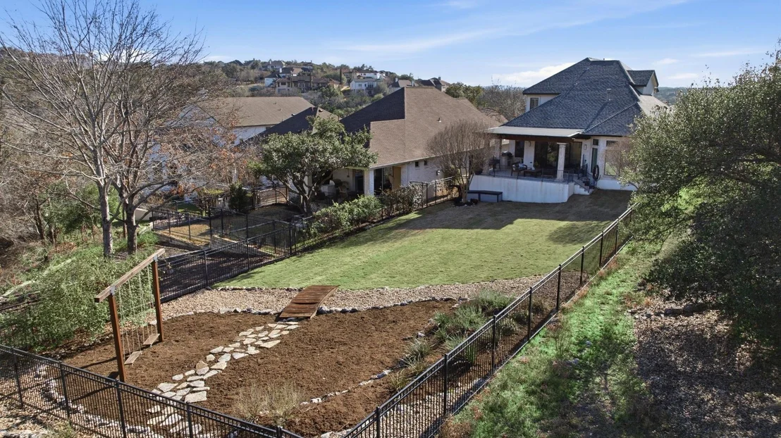 Photo of 3979 River Place BLVD