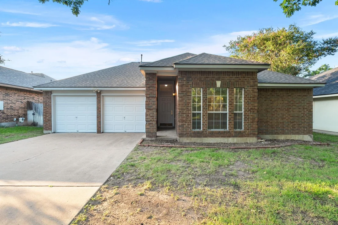 Photo of 2802 Alexander DR