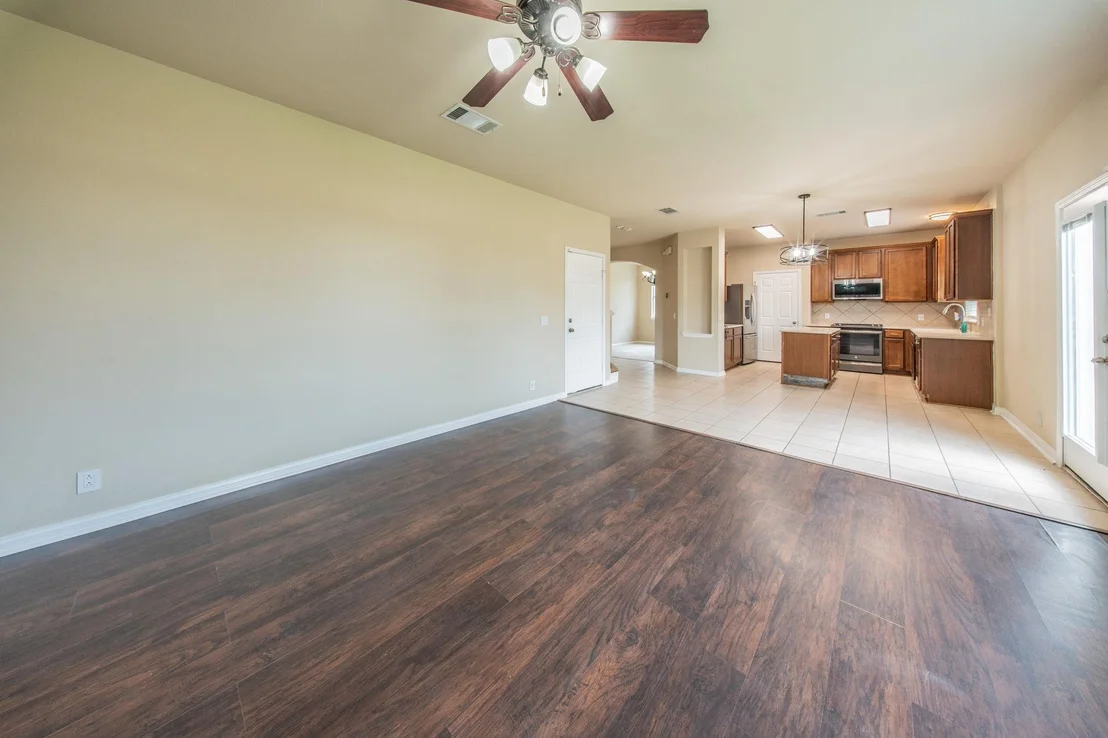 Photo of 17525 Bridgefarmer BLVD