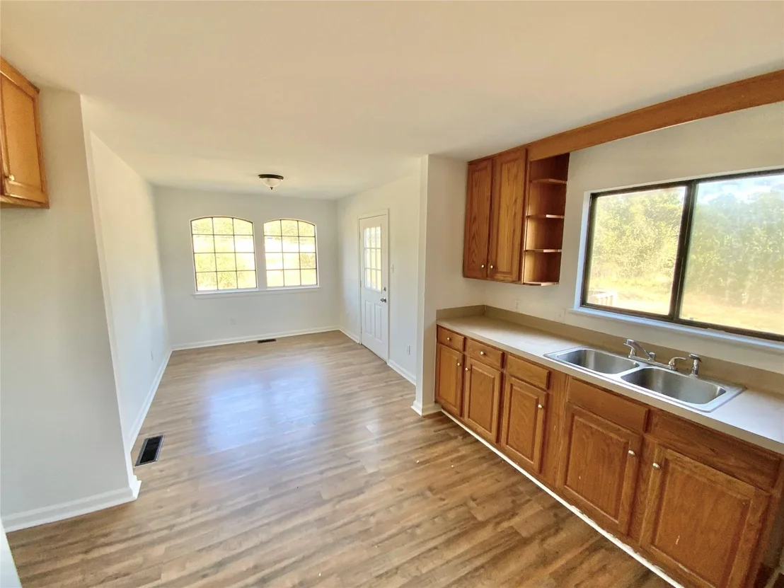 Photo of 289 Flaming Oak DR
