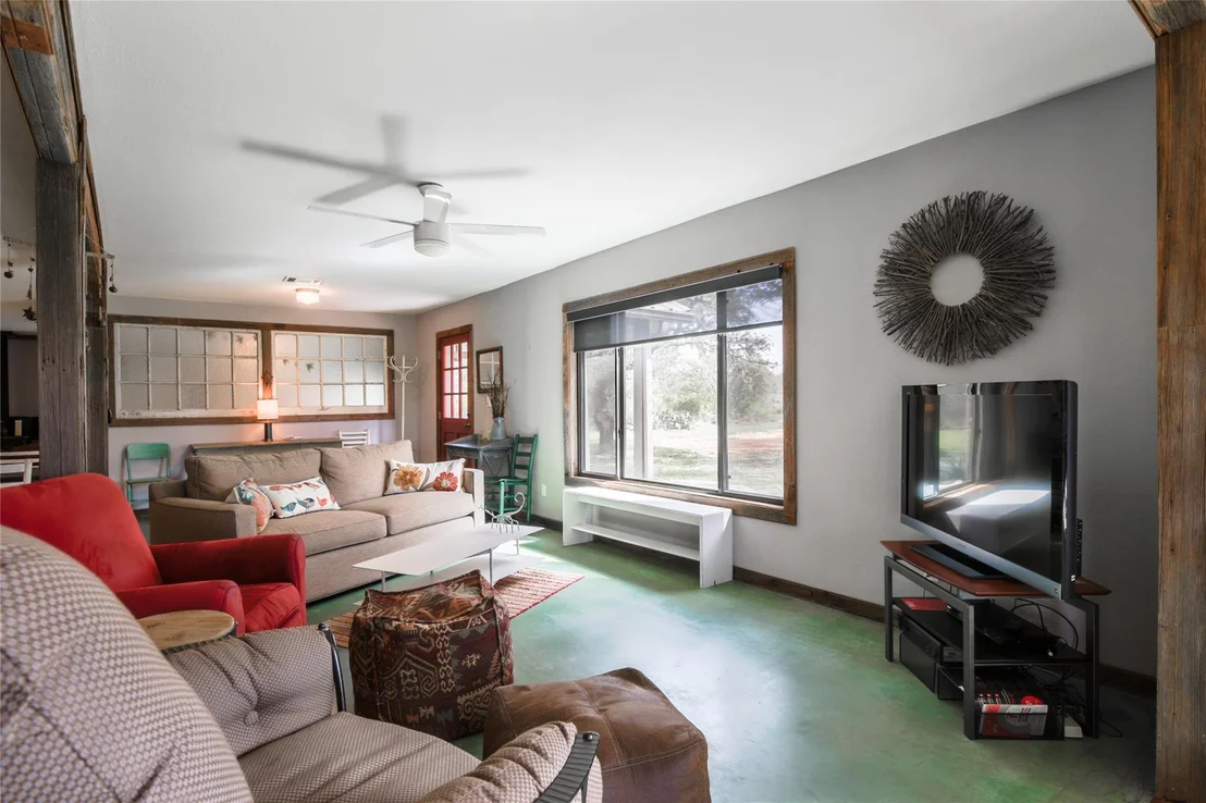 Photo of 4044 county road 104