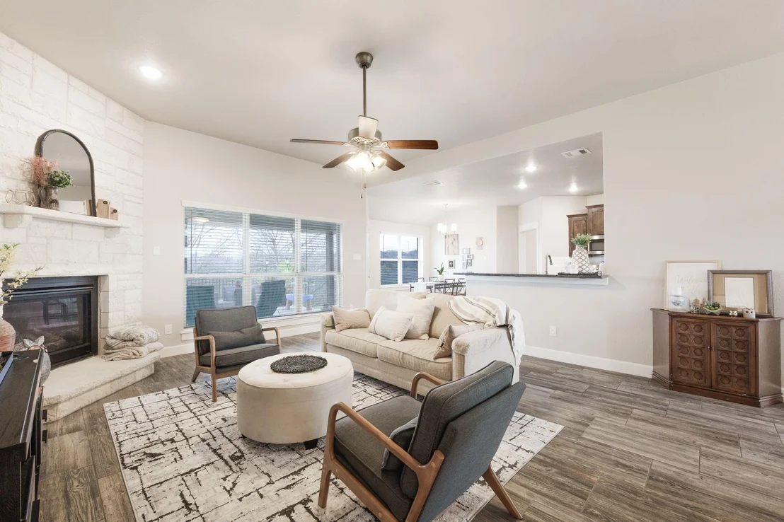 Photo of 522 Skyline DR