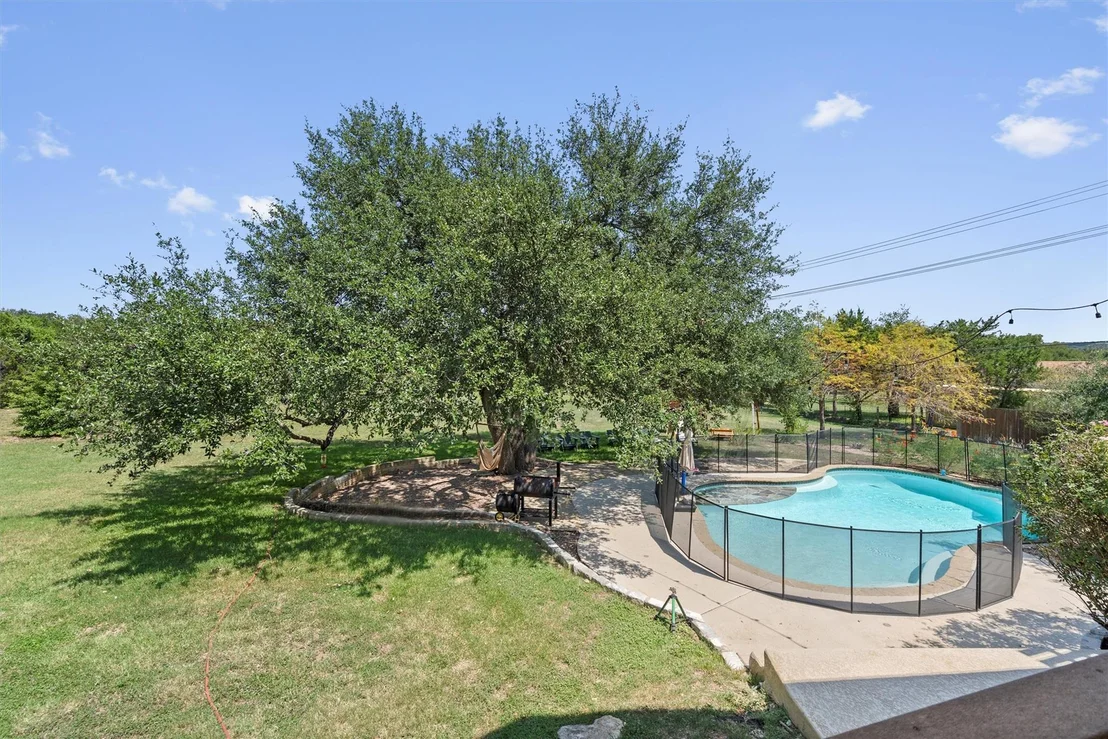 Photo of 15509 Fox Run DR