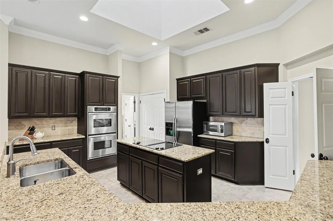 Photo of 30416 Berry Creek DR