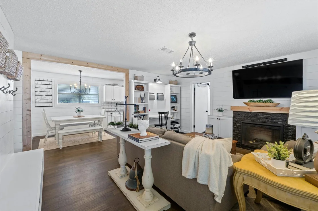 Photo of 607 Littlewin