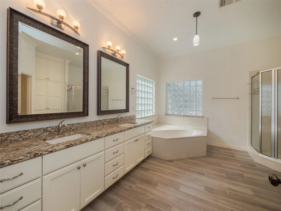 Photo of 2910 Paso Del Robles