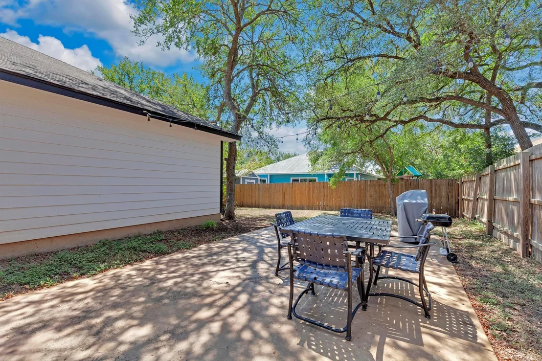 Photo of 2005 Ridge View DR