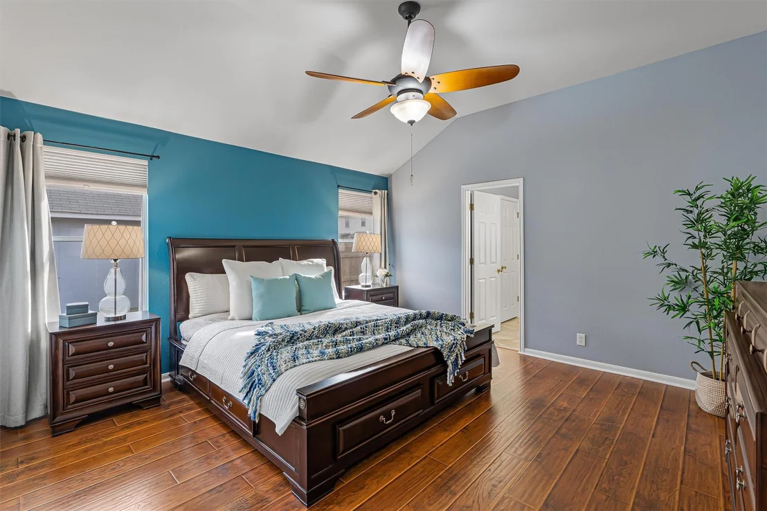 Photo of 121 Dogwood DR
