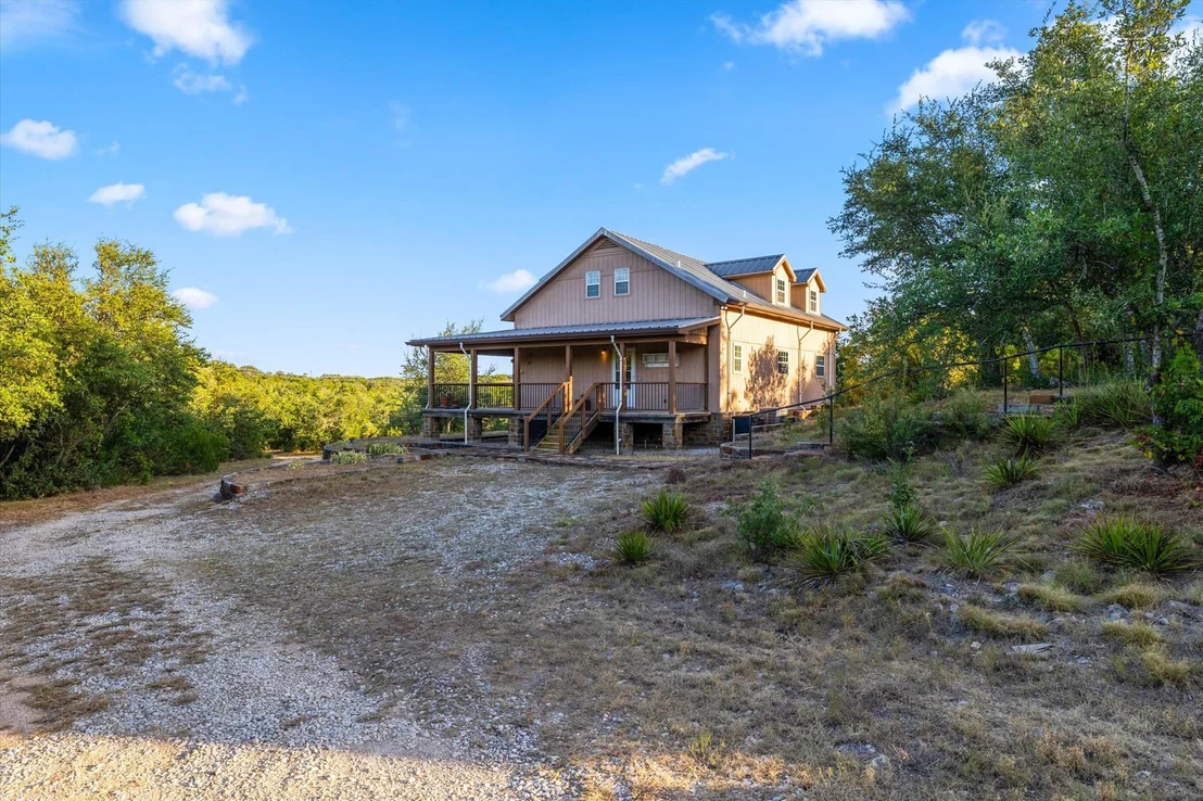 Photo of 3204 Tabletop Mountain DR