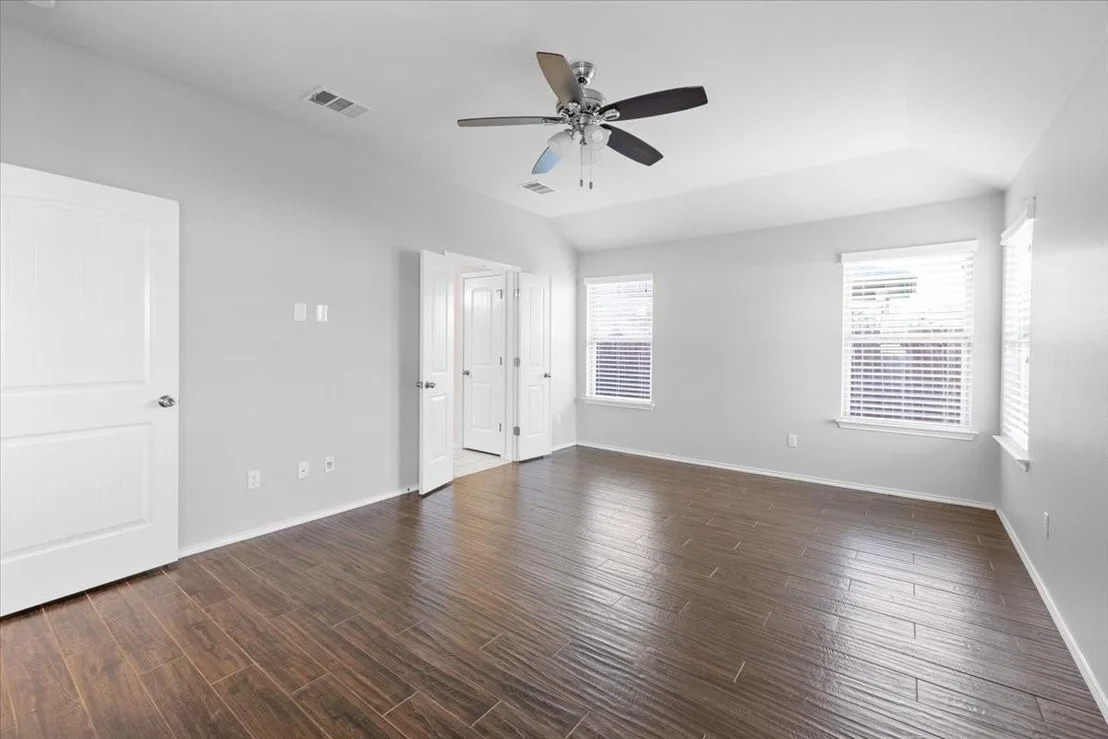 Photo of 18829 Leigh LN