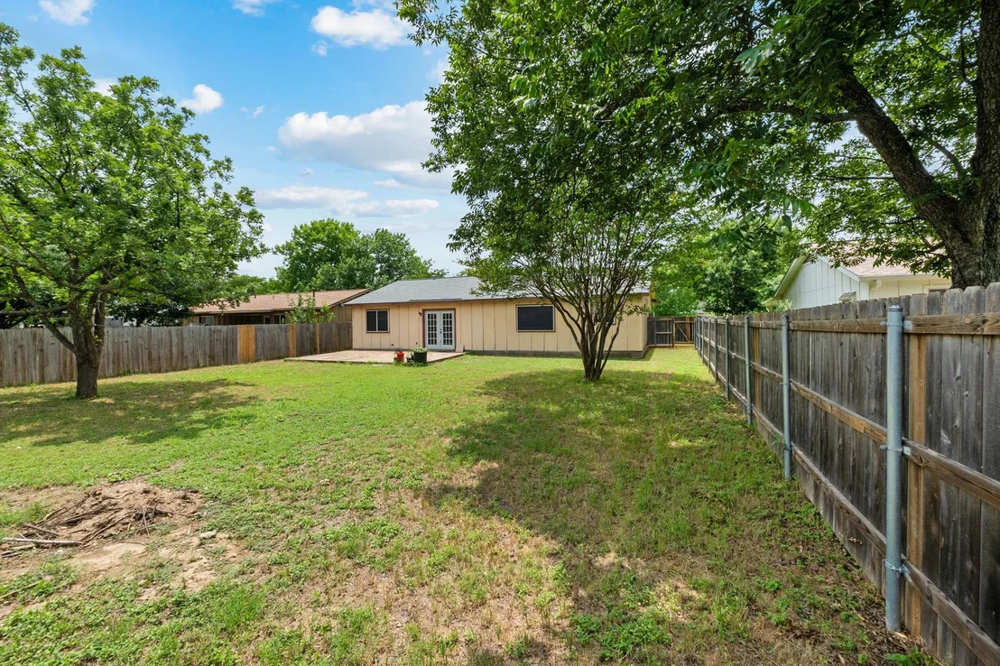 Photo of 2006 Heathwood CIR