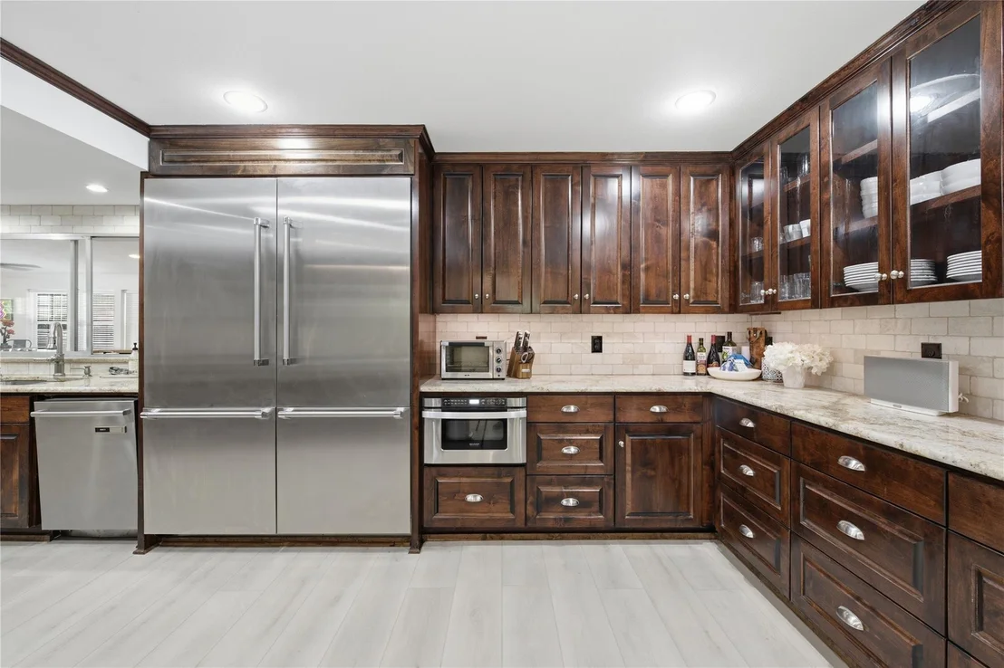 Photo of 3409 Lakeside DR