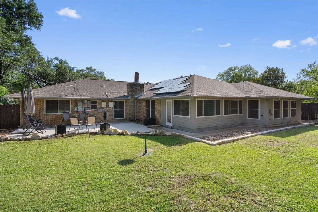 Photo of 531 Dennis DR