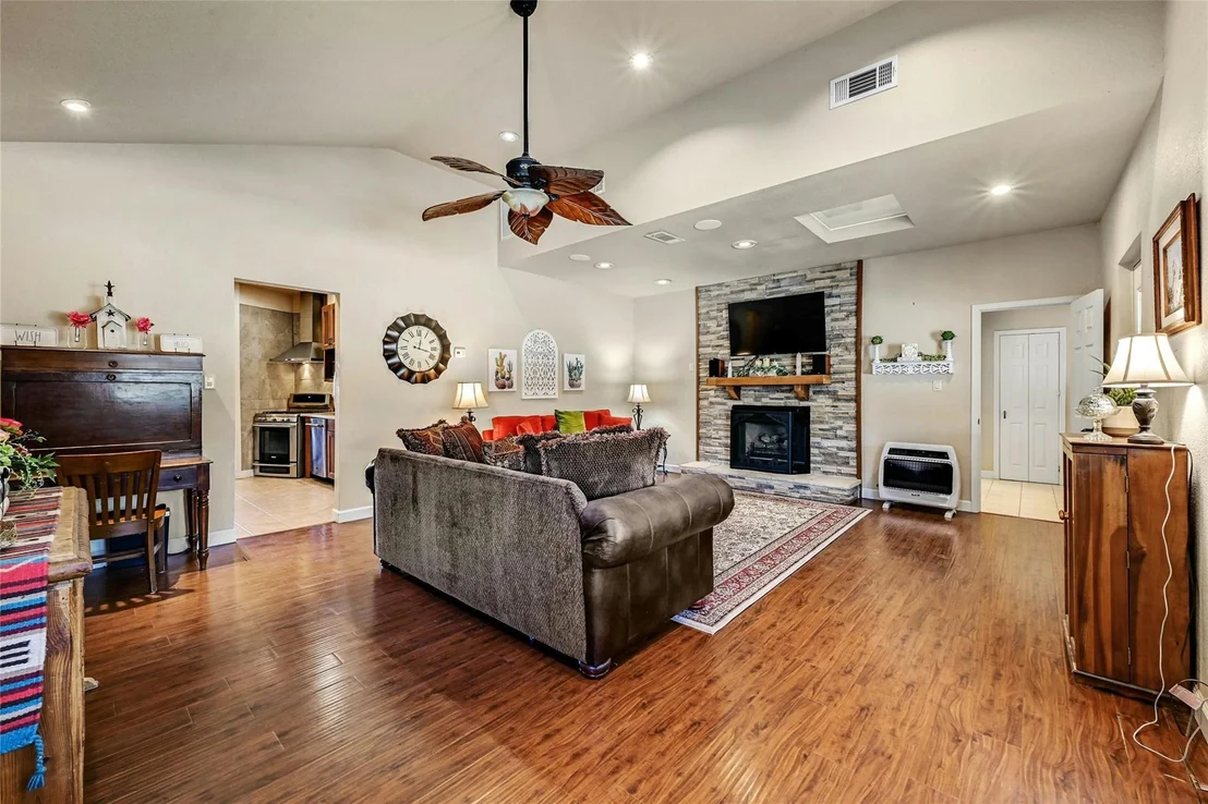Photo of 103 McKay RD