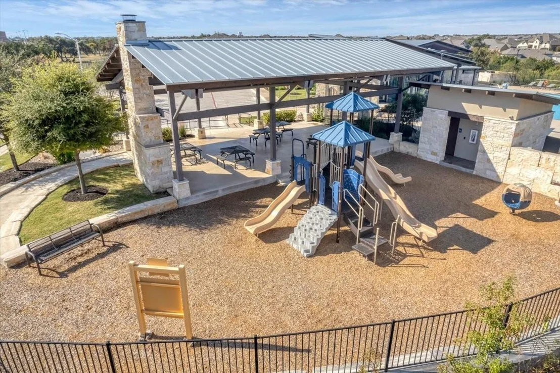 Photo of 1324 Low Branch LN
