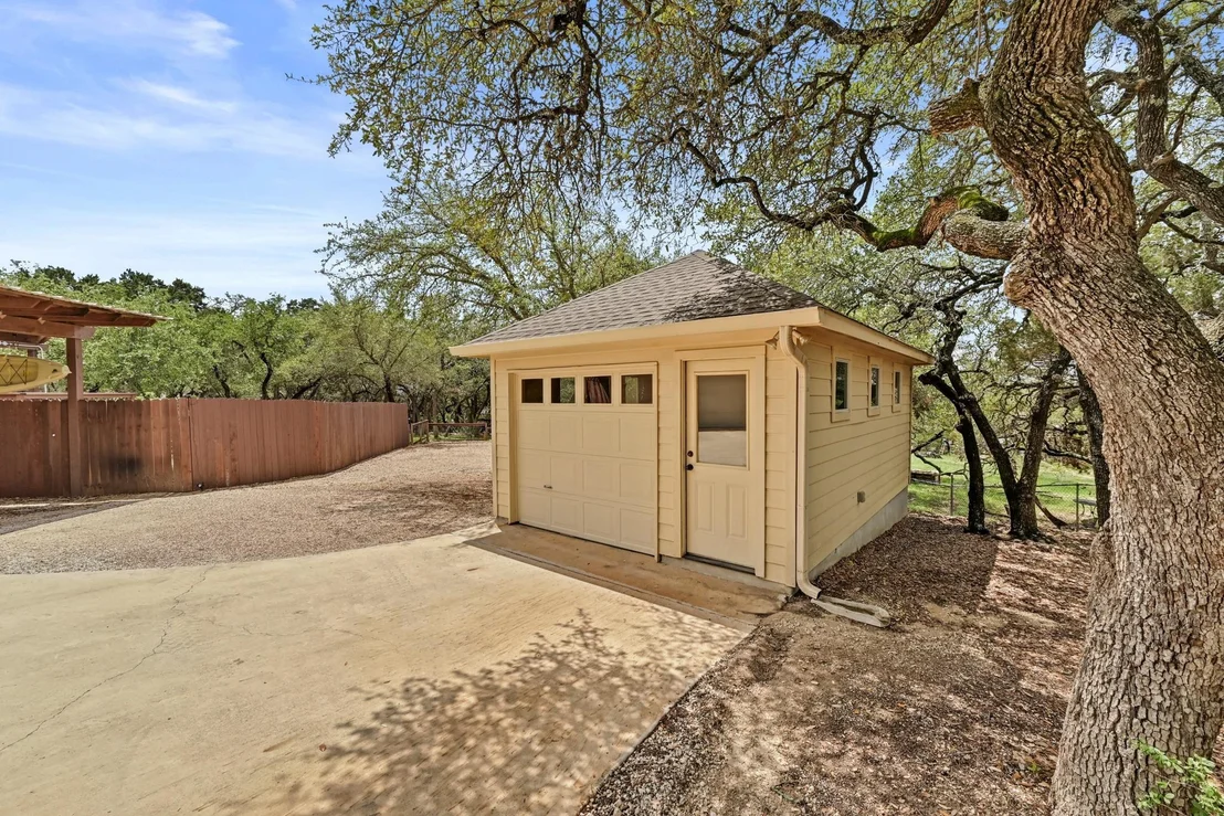 Photo of 615 Mountain Crest DR