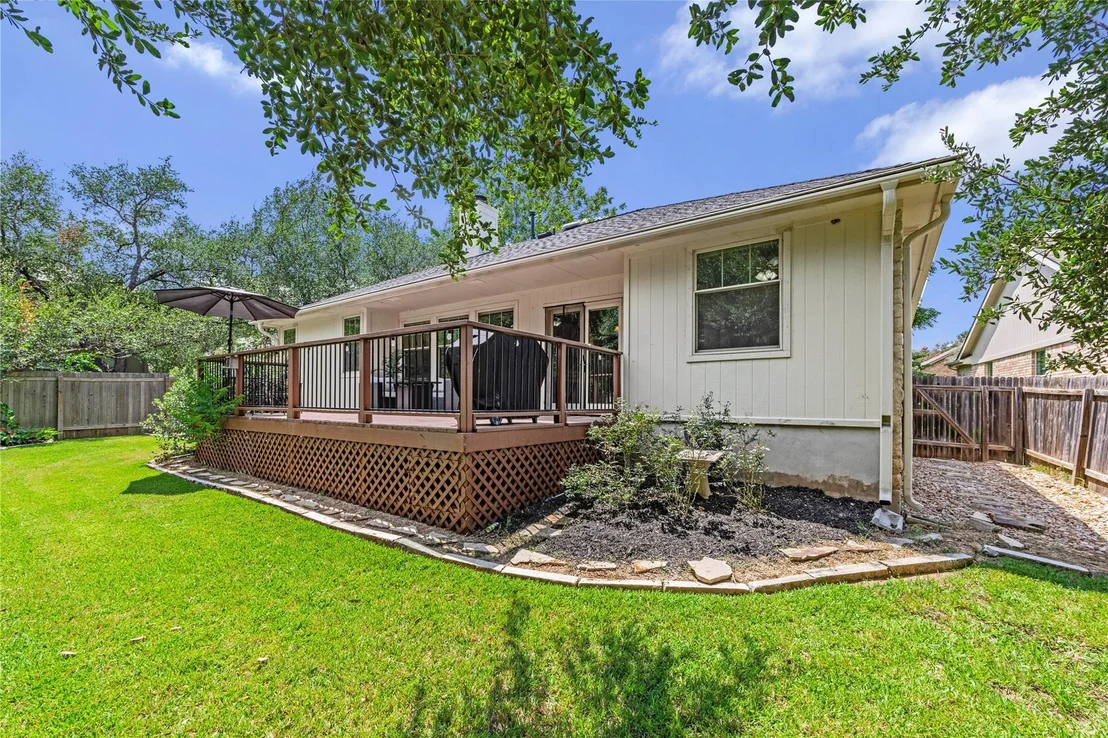 Photo of 9131 Edwardson LN