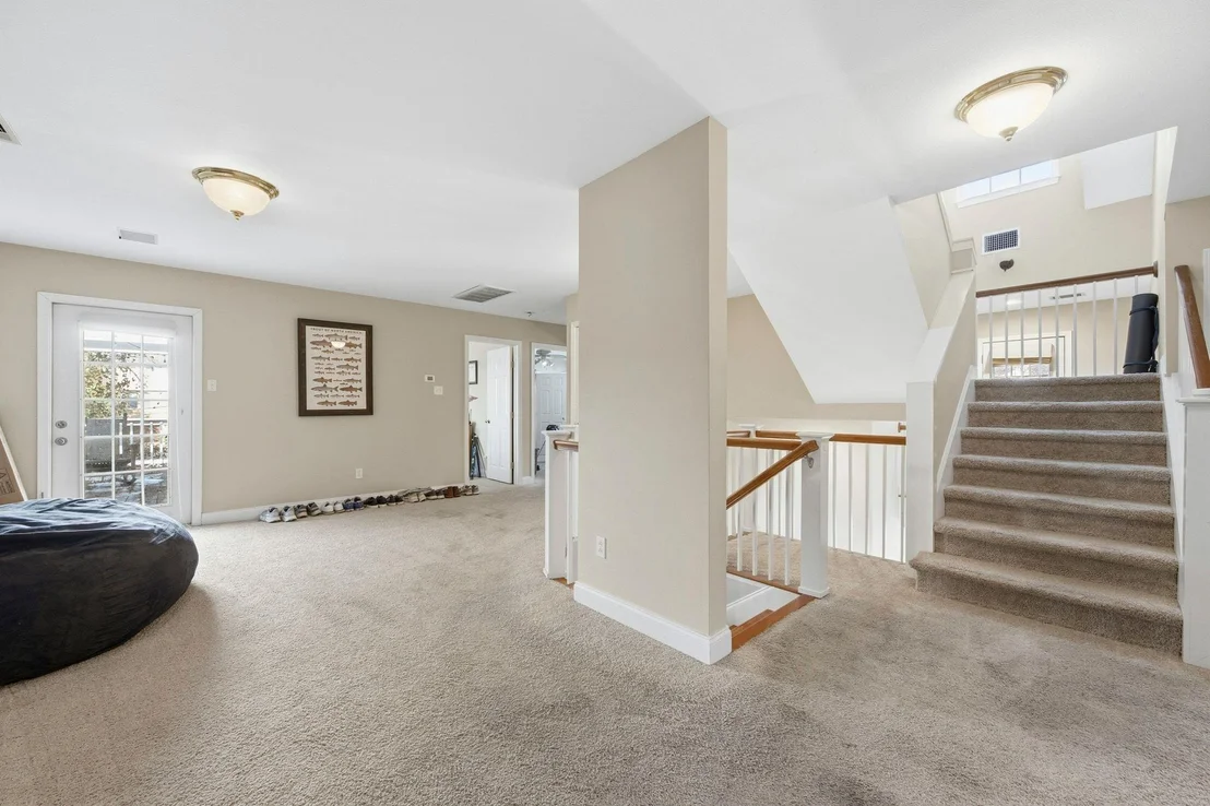 Photo of 2413 Enfield RD