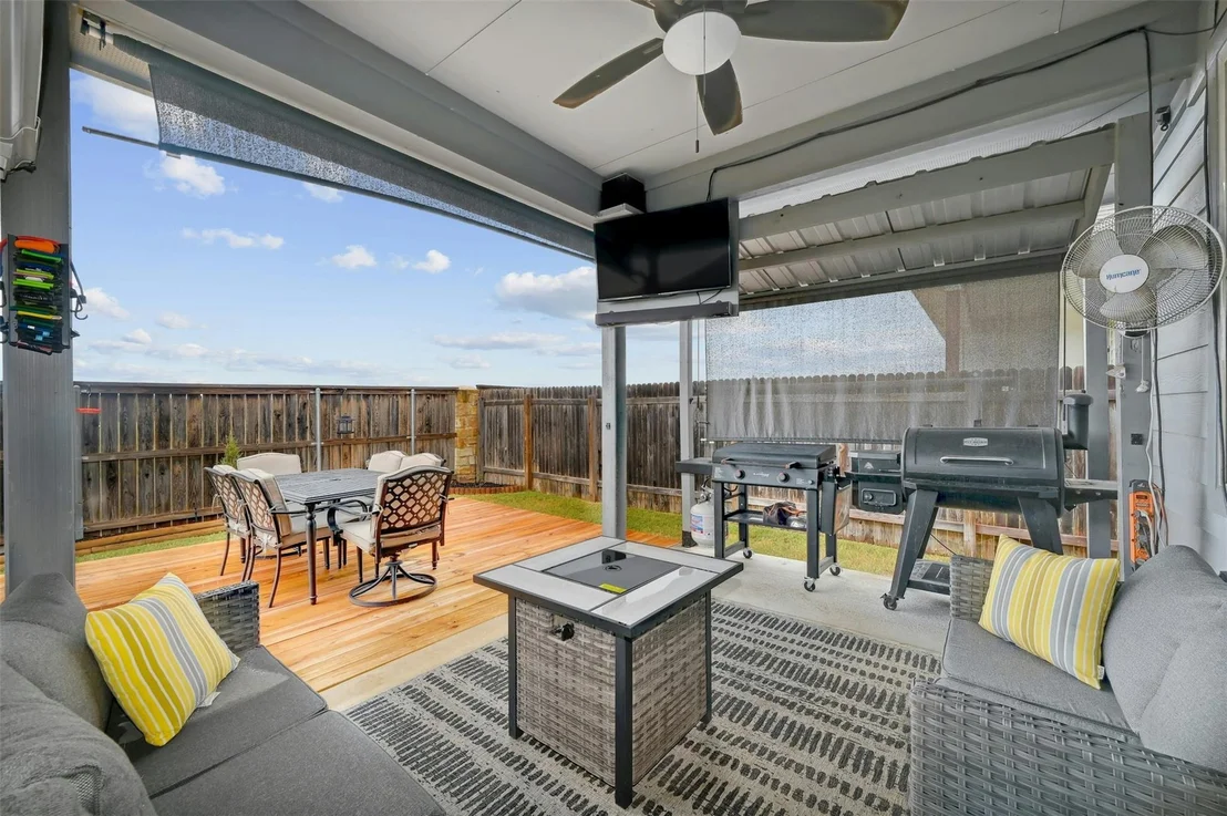 Photo of 541 Blue Oak BLVD