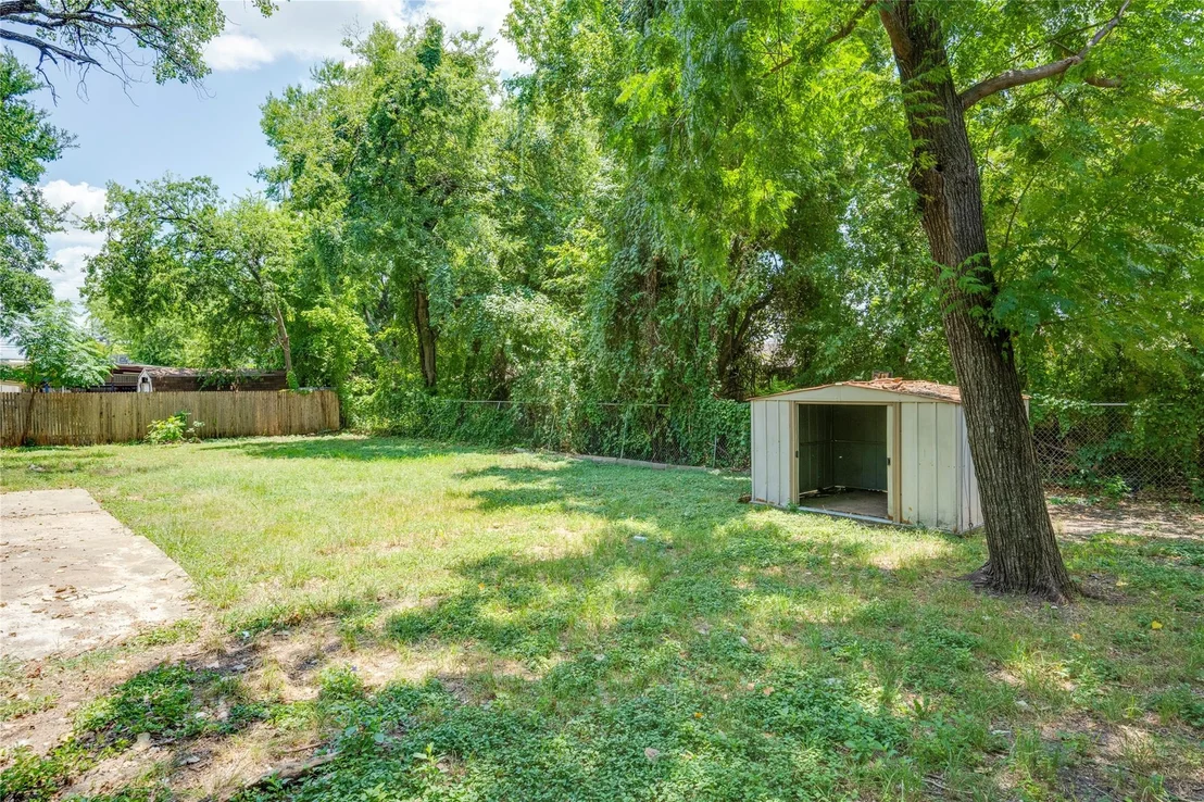 Photo of 809 Neans DR