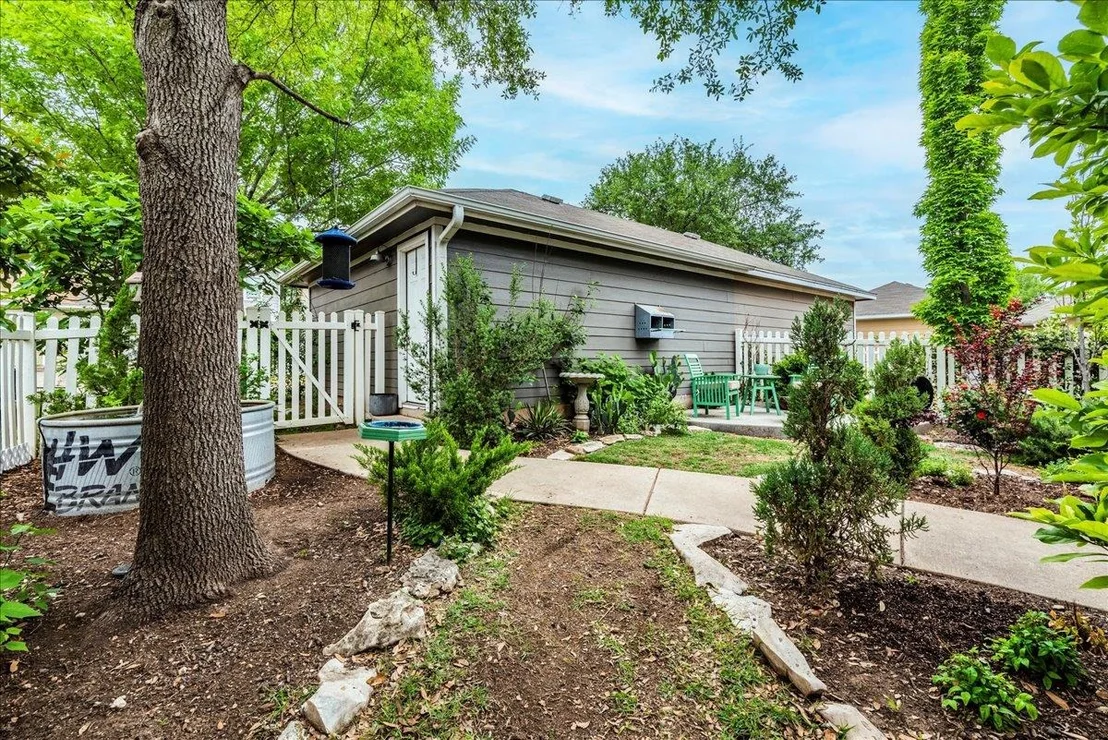 Photo of 526 McGarity