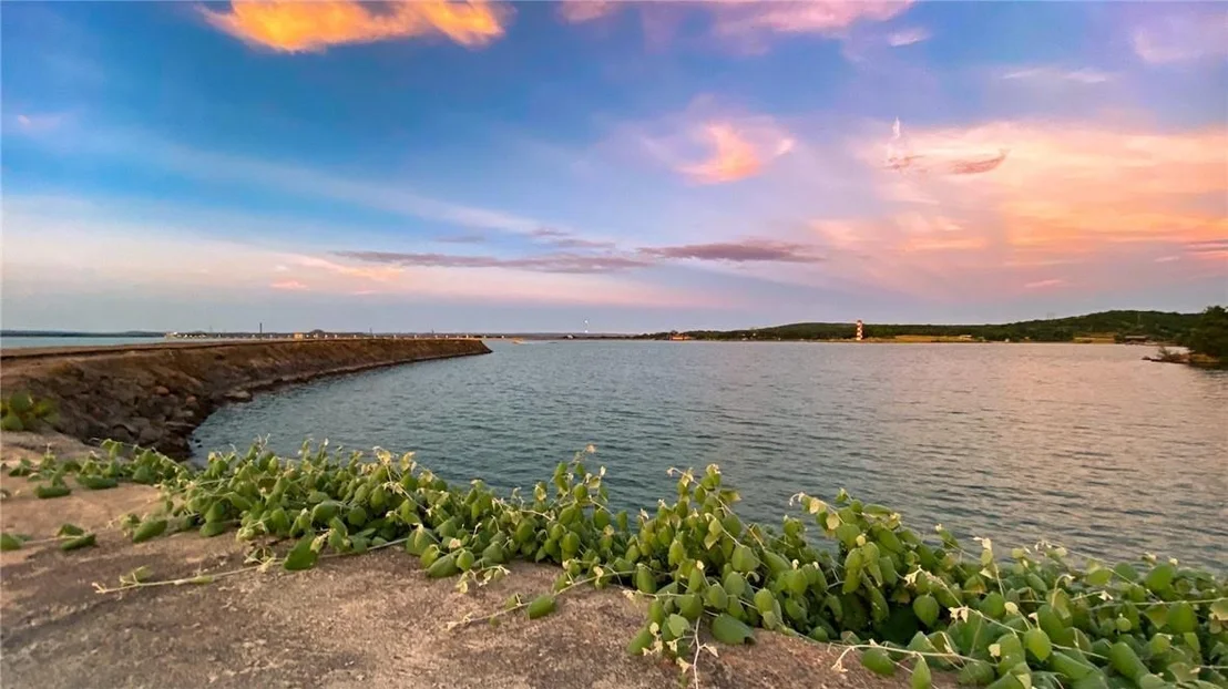 Photo of 206 Forest DR