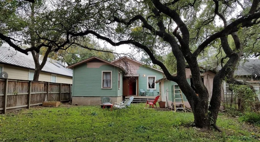 Photo of 912 James ST