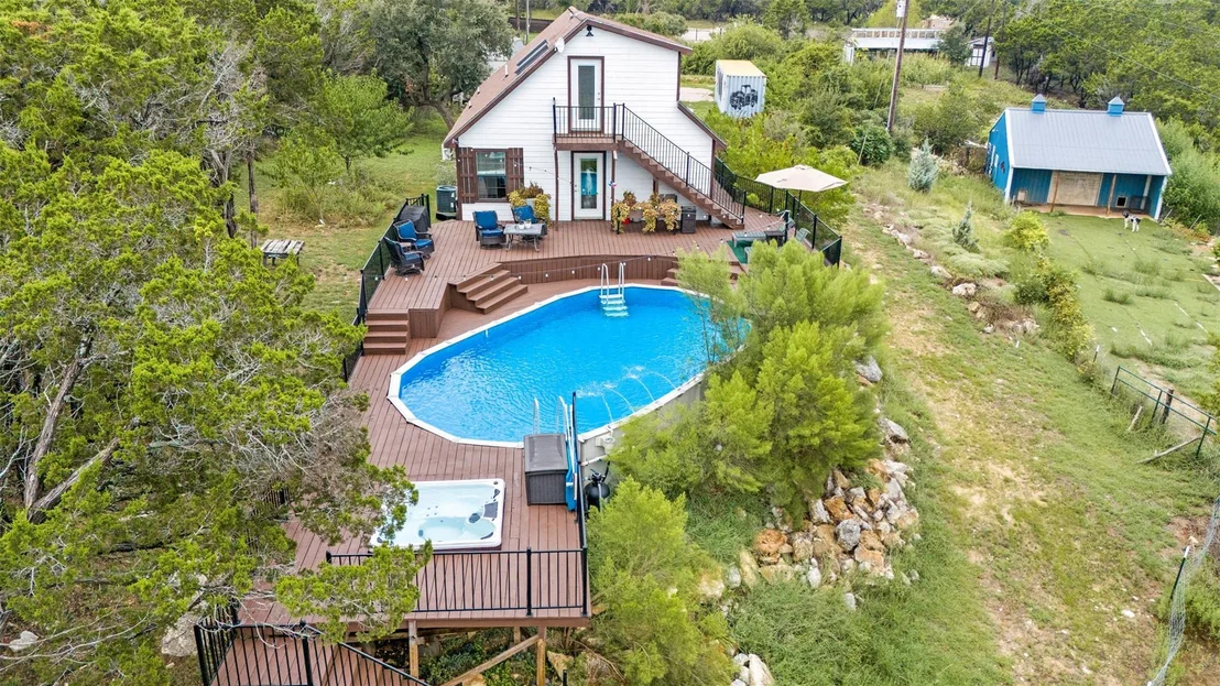 Photo of 250 Kothmann RD