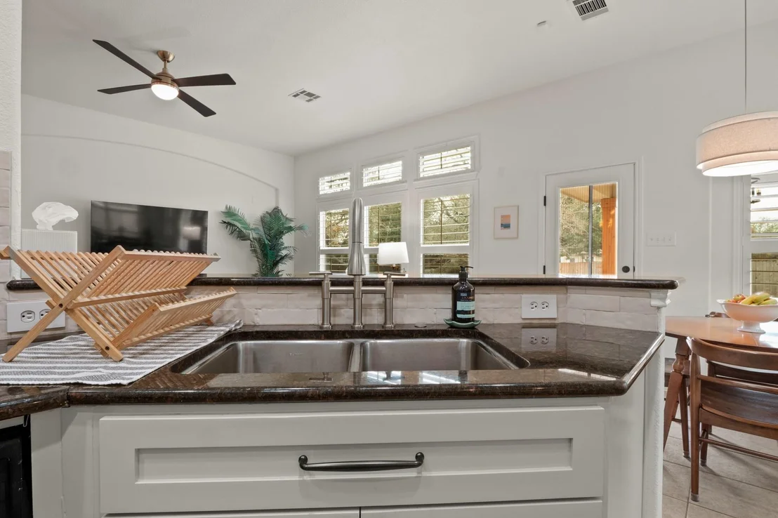 Photo of 2818 Checker DR