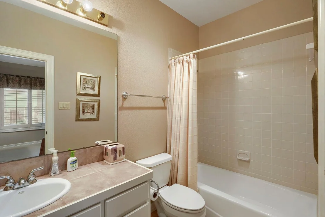 Photo of 2422 Founders CIR