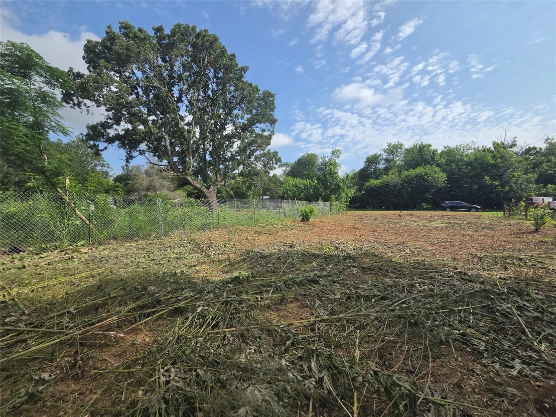 Photo of 327 HOUSTON ELGIN, TX 78621 ST