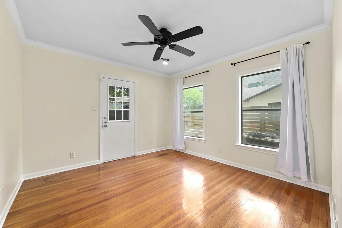 Photo of 7313 Grover Ave