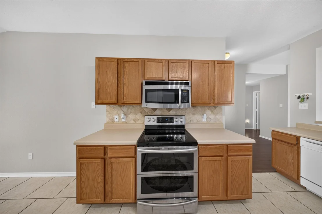 Photo of 112 Northern TRL