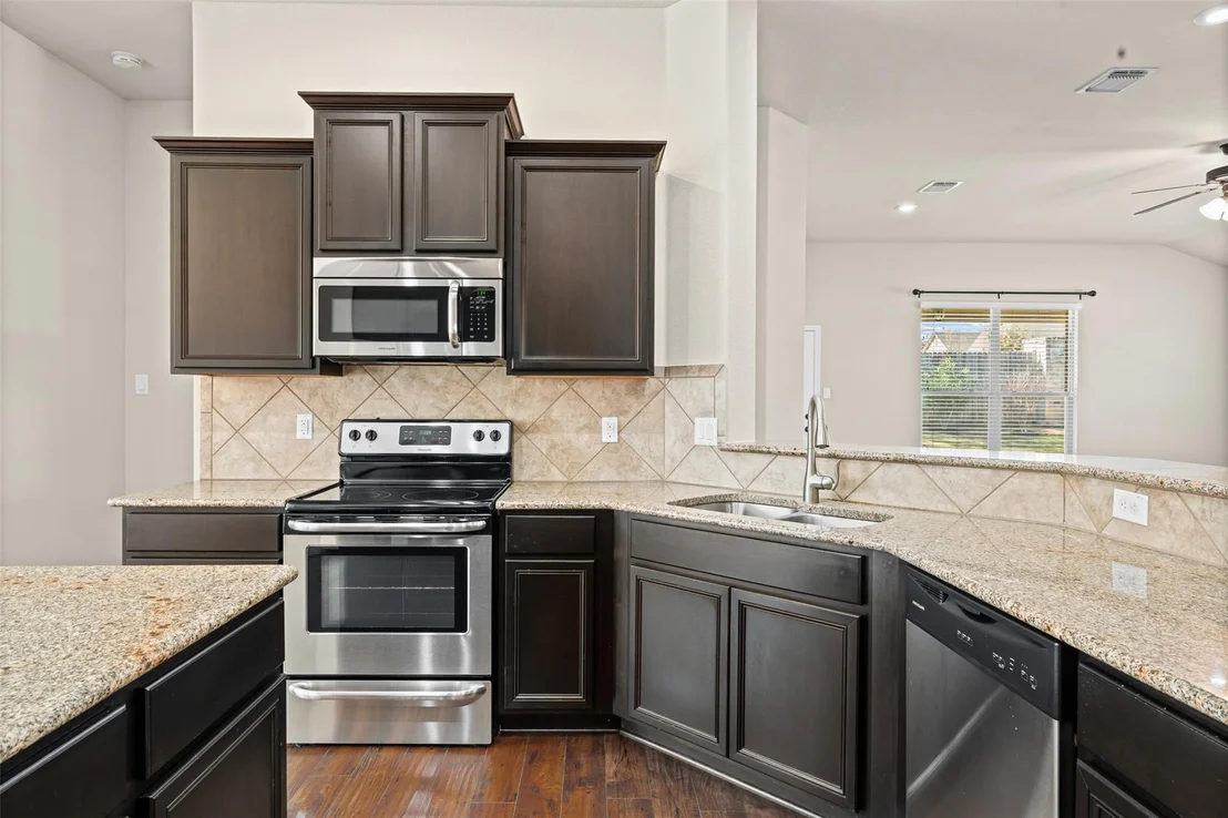 Photo of 5502 Juno DR