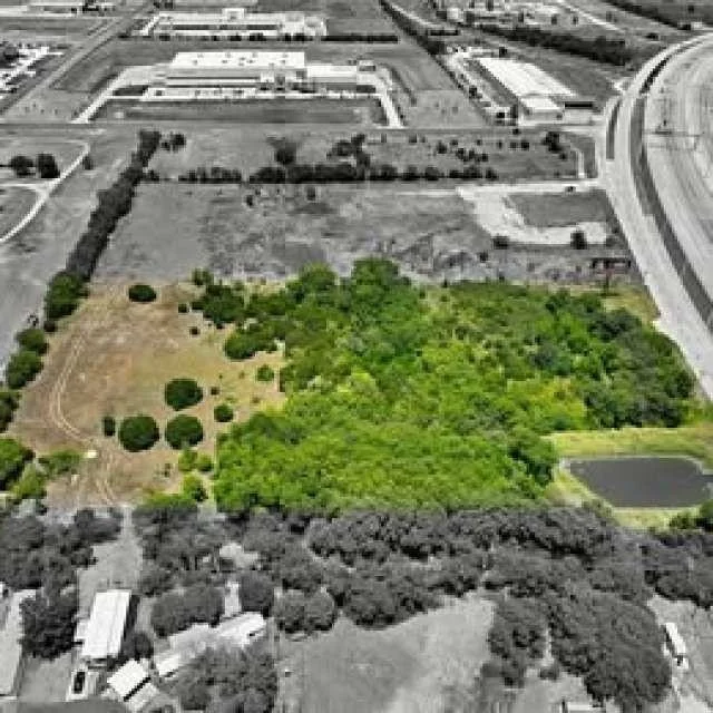Photo of 1902 N General Bruce DR