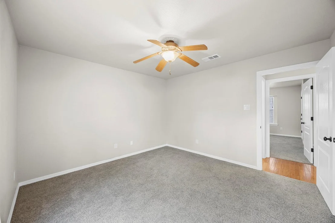 Photo of 125 Ridgewood CV