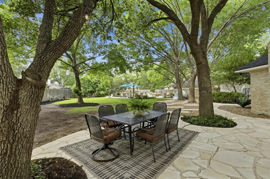 Photo of 9 Hillway DR