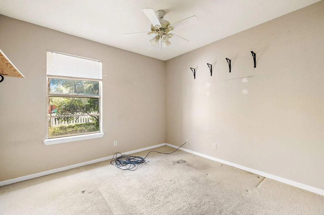 Photo of 1209 Doris LN