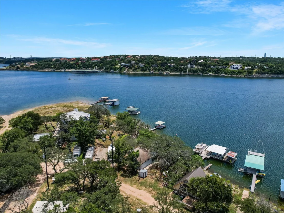Photo of 16809 Hurst Creek CIR