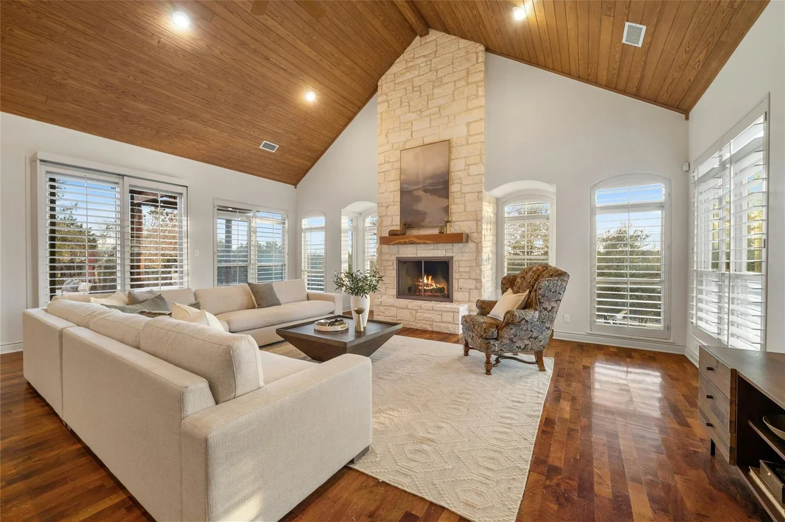 Photo of 1386 Patterson RD
