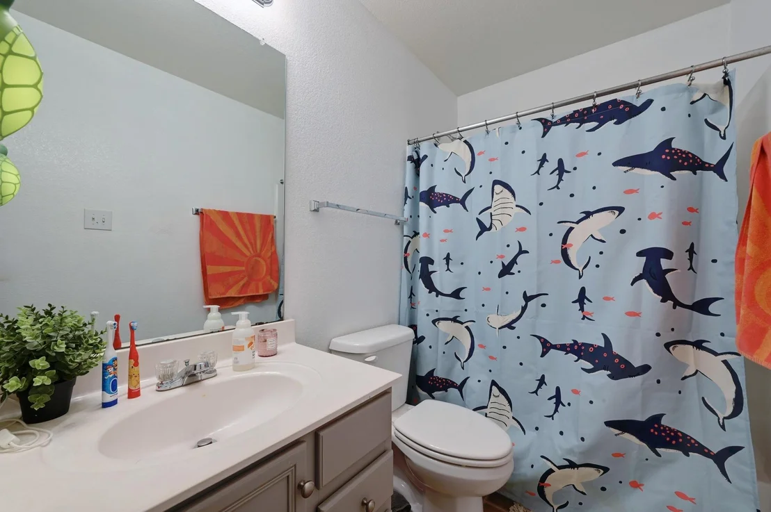 Photo of 6624 Quinton DR