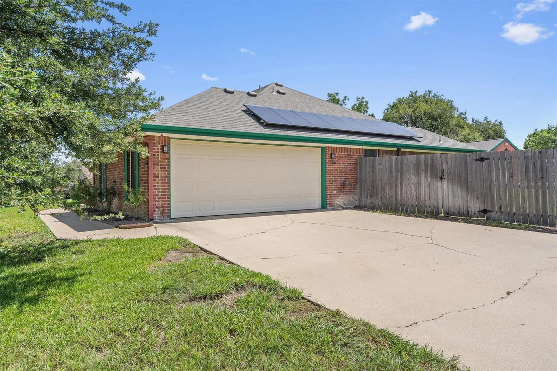 Photo of 130 Jesse James DR