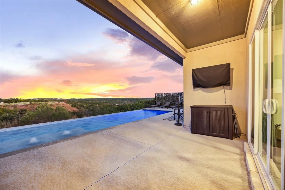 Photo of 3214 Scenic Valley DR