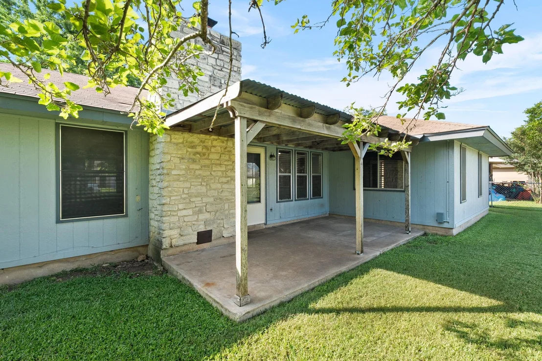 Photo of 909 Garden View DR