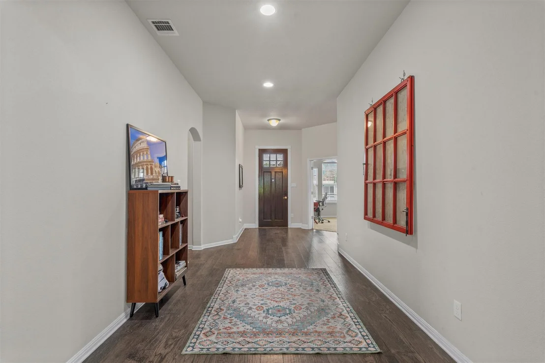 Photo of 2520 Weeping Beech LN